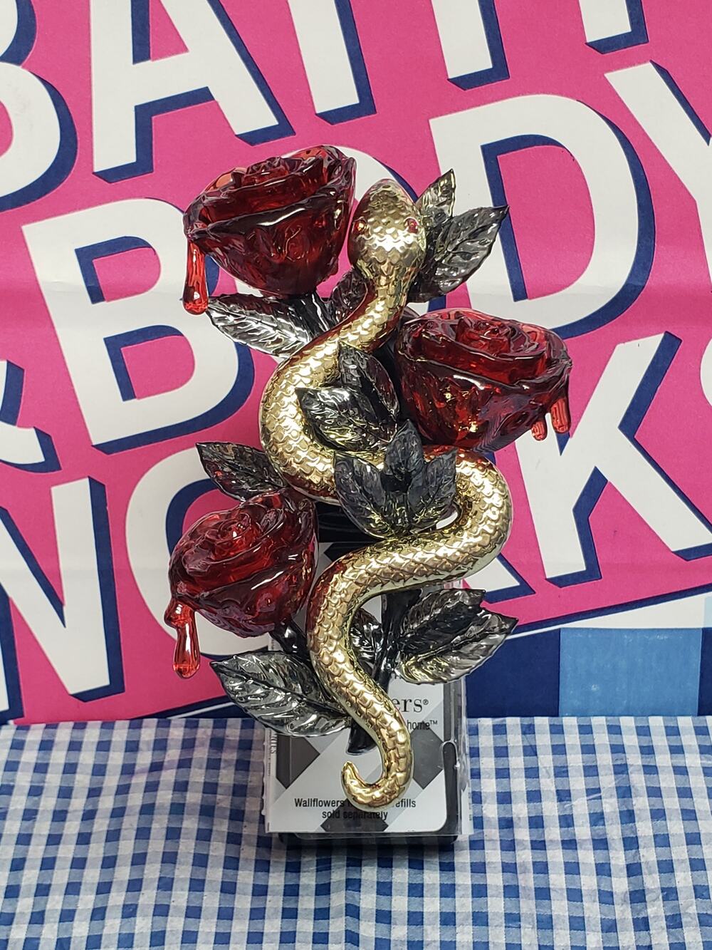 BBW Snake & Red Roses Dripping Home Decor Fragrance Wallflower Plug In Scent